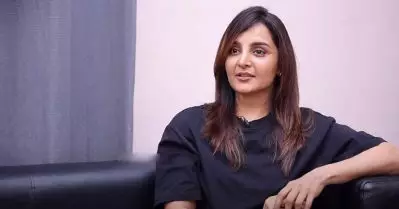 സംവിധായകന്‍ സനല്‍കുമാര്‍ ശശിധരനെതിരെ മാനനഷ്ട കേസ് ഫയല്‍ ചെയ്ത് മഞ്ജു വാര്യര്‍