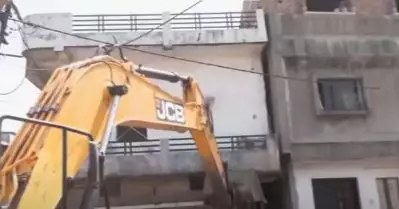 നാഗ്പൂര്‍ സംഘര്‍ഷത്തില്‍ അറസ്റ്റിലായ പ്രതിയുടെ വീട് ബുള്‍ഡോസ് ചെയ്തു; നടപടി ഫഡ്‌നാവിസിന്റെ നിർദേശത്തിന് പിന്നാലെ