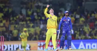 കോടികള്‍ വാരിയെറിഞ്ഞത് വെറുതെയല്ല; റെക്കോഡ് നേട്ടം, ഇതിലും മികച്ച അരങ്ങേറ്റ മത്സരം സ്വപ്‌നത്തില്‍ മാത്രം