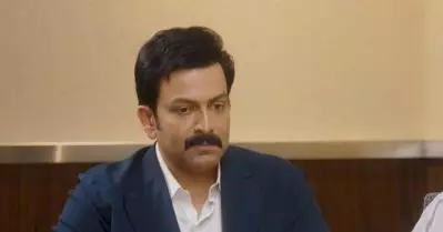 ദൃശ്യത്തിലെ ജോര്‍ജുകുട്ടിയെ പോലെ ചില രഹസ്യങ്ങള്‍ വെളിപ്പെടുത്താന്‍ പറ്റില്ല; മോഹന്‍ലാല്‍ ഒരു ലെജന്റ്: പൃഥ്വിരാജ്