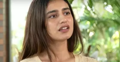 സിനിമയില്‍ അവസരം കിട്ടുക എളുപ്പമല്ല; ആ കാര്യത്തില്‍ ഞാന്‍ ഭാഗ്യവതിയാണ്: പ്രിയ വാര്യര്‍