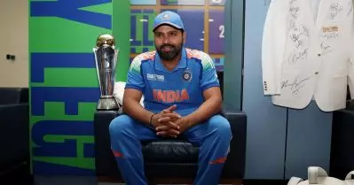 ഞാന്‍ എന്താ ജ്യോതിഷനോ? രോഹിത്തിനെ കുറിച്ചുള്ള ചോദ്യത്തോട് വിചിത്രമായി പ്രതികരിച്ച് ഇന്ത്യയുടെ ലോകകപ്പ് ഹീറോ