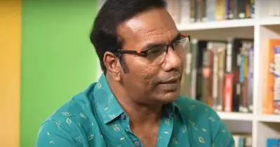 അന്ന് മമ്മൂട്ടിയുടെയും മോഹന്‍ലാലിന്റെയും അനിയനായി മാത്രം അഭിനയിച്ചിരുന്ന നടന്‍; രണ്ടാംവരവില്‍ അദ്ദേഹത്തിനായി ഞാന്‍ ഡബ്ബ് ചെയ്തു: ഷോബി തിലകന്‍