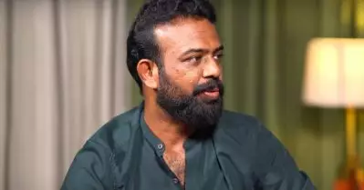 മുസ്‌ലിമാണെങ്കില്‍ തൊപ്പിയും നിസ്‌കാര തയമ്പും; എമ്പുരാനില്‍ മറ്റ് സിനിമകളിലെ പോലെയല്ല: ശ്രീജിത്ത് ഗുരുവായൂര്‍