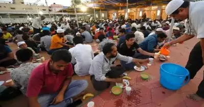 മതസൗഹാർദത്തിന്റെ നേർക്കാഴ്ച; 40 വർഷമായി ചെന്നൈയിലെ ഈ ക്ഷേത്രം റംസാൻ മാസത്തിൽ ഇഫ്താർ വിളമ്പുന്നു