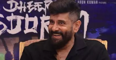 ആ മലയാള നടന്റെ കൂടെ ഇന്റര്‍വ്യൂവിന് പോയാല്‍ നമ്മളൊക്കെ വെറുതെ കേട്ടുനില്‍ക്കേണ്ടി വരും: വിക്രം