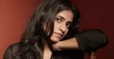 സ്ത്രീകളെ അമ്മയായും മോളായും കാണേണ്ട, വ്യക്തിയായി കണ്ടാല്‍ മതി: സെറിന്‍ ഷിഹാബ്