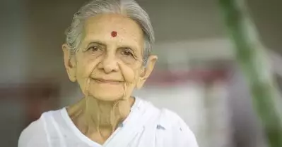 മഹാത്മാഗാന്ധിയുടെ ചെറുമകൾ നിലംബെൻ പരീഖ് അന്തരിച്ചു