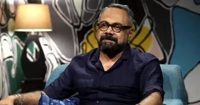 അഭിനയിക്കാന്‍ ചാന്‍സ് ചോദിച്ച് ആ സംവിധായകരുടെയടുത്തെല്ലാം പോയിട്ടുണ്ട്, ജോലിയില്‍ നിന്ന് ലീവെടുത്തിട്ടായിരുന്നു അതൊക്കെ ചെയ്തത്: പ്രകാശ് വര്‍മ