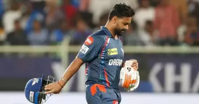 ‘രണ്ട് മത്സരം ബാക്കിയുണ്ട്, ആഞ്ഞുപിടിച്ചാല്‍ ആര്‍ക്കും വേണ്ടാത്ത റെക്കോഡില്‍ രണ്ടാമനാകാം’; ഒരു മാറ്റവുമില്ല, നിരാശപ്പെടുത്തല്‍ തുടര്‍ന്ന് പന്ത്