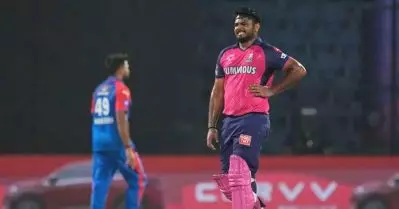 സഞ്ജു ഇപ്പോഴും ഫിറ്റല്ല; കൂടുതല്‍ മത്സരങ്ങള്‍ നഷ്ടമായേക്കും? പുതിയ അപ്‌ഡേറ്റുമായി ദ്രാവിഡ്
