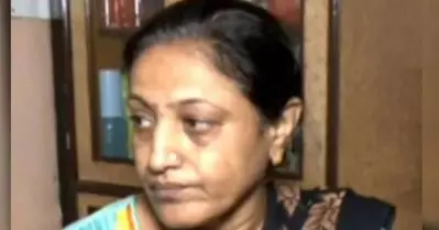 സമയപരിധി അവസാനിച്ചു; ബന്ധുക്കളോട് കണ്ണീരോടെ വിടപറഞ്ഞ് പാക് പൗരന്മാർ ഇന്ത്യ വിടുന്നു