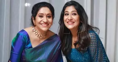 അമ്മയ്ക്ക് എന്താണ് ദേശീയ പുരസ്‌കാരം ലഭിക്കാത്തതെന്ന് മനസിലാകുന്നില്ല; കലയ്ക്ക് വേണ്ടി സമർപ്പിച്ച ജീവിതം: ശ്വേത മോഹൻ