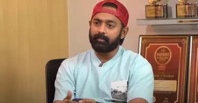 സ്വാഗും സ്റ്റാര്‍ഡവും ഫാന്‍സിനെയും പ്രതീക്ഷിച്ചു വന്ന എന്റെ ചിന്തയില്‍ മാറ്റമുണ്ടാക്കിയത് ആ മൂന്നുപേര്‍: ആസിഫ് അലി