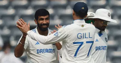 ഇംഗ്ലണ്ടിന്റെ ആദ്യ ചോര വീഴ്ത്തി ബുംറയുടെ സര്‍ജിക്കല്‍ സ്‌ട്രൈക്ക്; സ്വന്തമാക്കിയത് മിന്നും റെക്കോഡ്!
