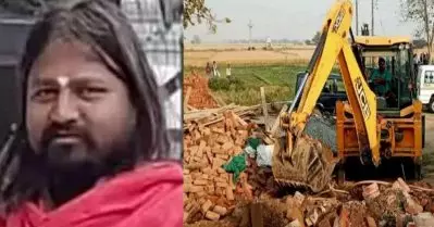 സര്‍ക്കാര്‍ ഭൂമി കൈയേറി മഠം സ്ഥാപിച്ചു; പീഡനകേസ് പ്രതിയായ ആള്‍ദൈവത്തിന്റെ മഠം ഇടിച്ചുനിരത്തി അധികൃതര്‍