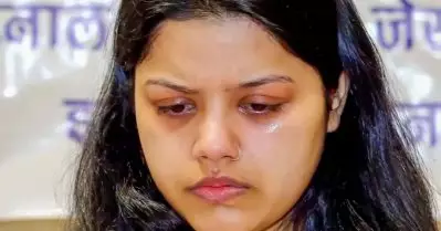 പഹല്‍ഗാം ഭീകരാക്രമണത്തില്‍ കൊല്ലപ്പെട്ട നേവി ഉദ്യോഗസ്ഥന്റെ ഭാര്യയ്‌ക്കെതിരായ സൈബര്‍ ആക്രമണത്തിനെതിരെ വനിത കമ്മീഷന്‍