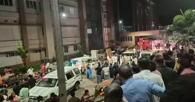 കോഴിക്കോട് മെഡിക്കല്‍ കോളേജിലെ അപകടം; രോഗികള്‍ മരിച്ചത് പുക ശ്വസിച്ചല്ലെന്ന് മെഡിക്കല്‍ കോളേജ് അധികൃതര്‍