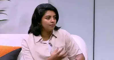എനിക്ക് വേണ്ട രീതിയിലുള്ള സപ്പോര്‍ട്ട് ആ സമയത്ത് അമ്മയില്‍ നിന്ന് കിട്ടിയിരുന്നില്ല, എന്നാല്‍ അതിന്റെ കാരണം ഇപ്പോഴാണ് മനസിലാകുന്നത്: ലിജോമോള്‍ ജോസ്