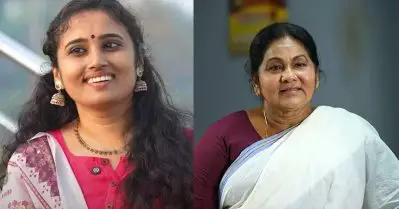 ഞാന്‍ ചെയ്യുന്ന തെറ്റുകള്‍ മാത്രം നോക്കാന്‍ ലളിത ചേച്ചി നില്‍ക്കുമായിരുന്നു, ‘നീ മന്ദബുദ്ധിയാണോ’ എന്ന് ചോദിച്ചിട്ടുണ്ട്: മഞ്ജുഷ കോലോത്ത്