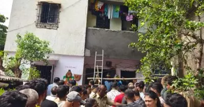മുംബൈയില്‍ നാലുനില കെട്ടിടത്തിന്റെ സ്ലാബ് തകര്‍ന്നുവീണ് ആറ് പേര്‍ക്ക് ദാരുണാന്ത്യം
