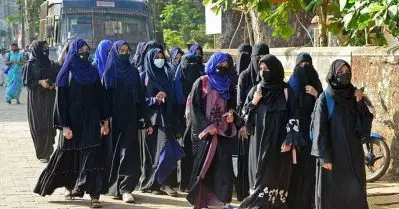 കര്‍ണാടകയിലെ മുസ്‌ലിങ്ങളുടെ ജീവിതനിലവാരം മോശം നിലയില്‍; റിപ്പോര്‍ട്ട് പുറത്ത് വിട്ട് കര്‍ണാടക സര്‍ക്കാര്‍