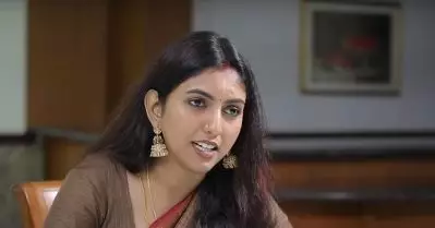 സിനിമയില്‍ വന്നതുകൊണ്ടല്ല ശങ്കരാടി എന്ന് പേരിനൊപ്പം ചേര്‍ത്തത്; അതിനൊരു കാരണമുണ്ട്: പാര്‍വതി രാജന്‍ ശങ്കരാടി