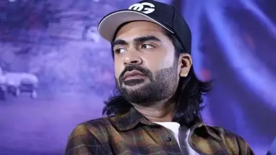ആക്ഷനും വയലന്‍സും ഉള്ള സിനിമകള്‍ക്കാണ് ഇപ്പോള്‍ ആരാധകര്‍ കൂടുതല്‍, എന്നാല്‍ ഈയടുത്ത് എന്റെ മനസിനെ സ്പര്‍ശിച്ച സിനിമ മറ്റൊന്ന്: സിലമ്പരസന്‍