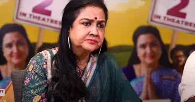 ആ നടന്റെ റിഹേഴ്‌സല്‍ കണ്ട് ചിരി വന്നു, എന്തോന്നാ ഇങ്ങനെ പ്രാന്ത് കാണിക്കുന്നതെന്ന് പുള്ളിയോട് ചോദിച്ചു: ഉര്‍വശി