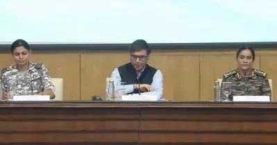 ഇന്ത്യ പാക് സിവിലിയന്മാരെ ലക്ഷ്യമിട്ടിട്ടില്ല, ആക്രമണങ്ങൾ തടുക്കാൻ ഇന്ത്യൻ സൈന്യം സജ്ജം: വിങ് കമാൻഡർ വ്യോമിക സിങ്