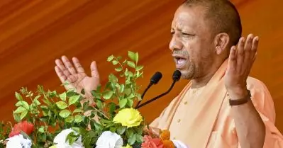 നിയമവിരുദ്ധ മതപരിവര്‍ത്തനം രാജ്യത്തിനെതിരെയുള്ള ഗൂഢാലോചന, വെച്ചുപൊറുപ്പിക്കില്ല: യോഗി ആദിത്യനാഥ്