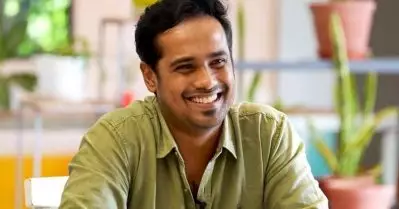 കേരള ക്രൈം ഫയല്‍സ്; ഇത്ര നന്നായി ആ നടന്‍ ഇംഗ്ലീഷ് പറയുമെന്ന് അറിയില്ലായിരുന്നു, ഞങ്ങളെ എല്ലാവരെയും ഞെട്ടിച്ചു: അഹമ്മദ് കബീര്‍