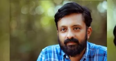 സംസ്ഥാന അവാർഡ് കിട്ടിയ കാര്യം പറഞ്ഞപ്പോൾ അമ്മയുടെ മറുപടി സർക്കാർ ജോലിയെപ്പറ്റിയായിരുന്നു: ബി.കെ ഹരിനാരായണൻ