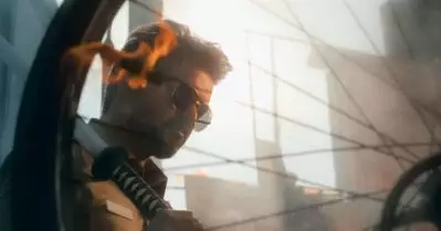 പാതിരാത്രി വന്ന് സോഷ്യല്‍ മീഡിയക്ക് തീയിട്ട ഗര്‍ജനം, അപാര ലുക്കും സ്വാഗുമായി വിജയ്‌യുടെ ജന നായകന്‍