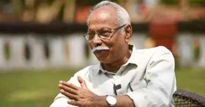 സൂംബ; പൗരോഹിത്യം ഹറാമാക്കിയ എന്തെല്ലാം ഹലാലായി; പിന്തിരിപ്പന്‍ നിലപാടുകള്‍ക്ക് സര്‍ക്കാര്‍ വഴങ്ങുകയോ പ്രതിപക്ഷം അത്തരക്കാരെ പിന്തുണക്കുകയോ ചെയ്യരുത്: എം.എന്‍. കാരശ്ശേരി
