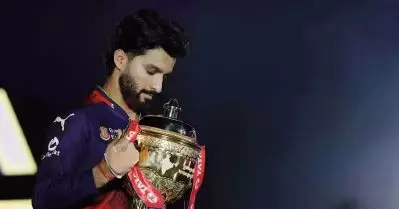 ധോണിക്കുപോലുമില്ലാതെ നേട്ടത്തില്‍ രജത്; വോണും രോഹിത്തുമുള്ള എലൈറ്റ് പട്ടികയിലേക്ക് മാസ് എന്‍ട്രി