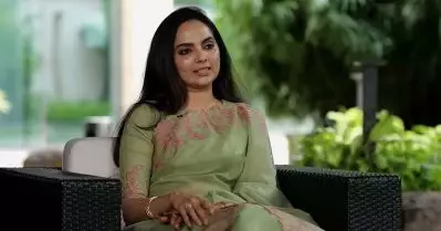 ആ പൃഥ്വിരാജ് സിനിമയിലെ തമാശകളൊക്കെ ഇന്ന് അത്ര ശരിയല്ലെന്ന് തോന്നിയിട്ടുണ്ട്: സംവൃത സുനില്‍