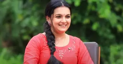 അനിയത്തി പ്രാവ് ഇത്ര ഹിറ്റാകുമെന്ന് അറിയാതെ അഭിനയിച്ചു; അന്ന് എനിക്കൊന്നും അറിയില്ലായിരുന്നു: ശരണ്യ