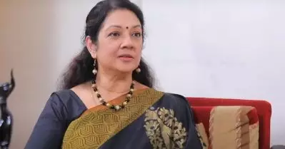 നിവിന്‍ പോളിയെന്ന പേര് കേട്ടിരുന്നെങ്കിലും അവന്റെ രൂപമൊന്നും മനസിലില്ലായിരുന്നു: ശാന്തി കൃഷ്ണ