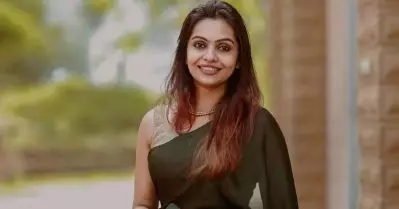 അന്യഭാഷാ സിനിമയിലെ ഗ്ലാമറസ് റോളുകളിലേക്ക് വിളി വരുന്നുണ്ട്; അഭിനയിക്കാനായി കേംപ്രമൈസുകൾക്ക് തയ്യാറല്ല: തൻവി റാം