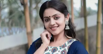 സിനിമ റിലീസ് ആകുന്നതിന് മുമ്പുള്ള അദ്ദേഹത്തിന്റെ വേർപാട് വലിയ വേദന തോന്നി: ഐശ്വര്യ മിഥുൻ