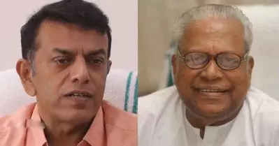 ഡോക്ടര്‍മാരോട്, സമാശ്വസിപ്പിച്ചവരോട്, അച്ഛനെ നെഞ്ചേറ്റിയ ജനസഹസ്രങ്ങളോട്, പാര്‍ട്ടിയോട്…നന്ദി: അരുണ്‍കുമാര്‍ വി.എ