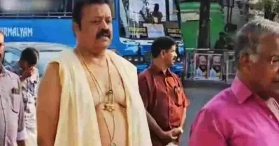 പുലിപ്പല്ല് മാല വിവാദം; സുരേഷ് ഗോപിക്ക് വനം വകുപ്പ് നോട്ടീസ് നൽകും, മാല ഡി.എഫ്.ഒയ്ക്ക് മുന്നില്‍ ഹാജരാക്കണം