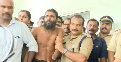 മതില്‍ ചാടാന്‍ ഡ്രമ്മുകള്‍, സെല്ലിന്റെ കമ്പി മുറിക്കാന്‍ ഉപ്പ്; ജയില്‍ചാട്ടത്തിനായുള്ള ഗോവിന്ദച്ചാമിയുടെ പ്ലാനുകള്‍