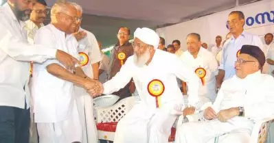 V. S. Achuthanandan; പാലൊളി കമ്മിറ്റി, ഹജ്ജ് ഹൗസ്, മുസ്‌ലിം പെണ്‍കുട്ടികളുടെ സ്‌കോളര്‍ഷിപ്പ്; ന്യൂനപക്ഷ അവകാശങ്ങള്‍ക്ക് വേണ്ടി നിലകൊണ്ട വി.എസ്