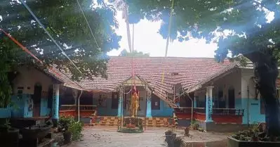 സംസ്ഥാനത്തെ 100 സ്‌കൂള്‍ കെട്ടിടങ്ങള്‍ പൊളിക്കണം; കണ്ടെത്തല്‍ തദ്ദേശ വകുപ്പിന്റെ പരിശോധനയില്‍