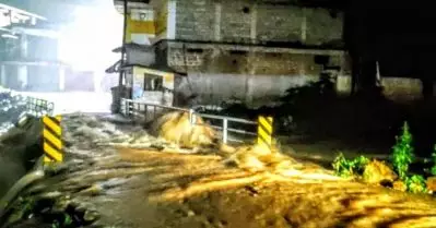 മലബാറിൽ ശക്തമായ മഴ; കോഴിക്കോട് ഉരുൾപൊട്ടിയതായി സംശയം