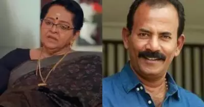 പട്ടാളക്കാരുടെ ഒമ്പതോളം മെസേജുകള്‍; കാണിക്കേണ്ട സമയത്ത് ഞാന്‍ കാണിക്കാം: മല്ലിക സുകുമാരന്‍