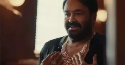 ലാലേട്ടന്‍ മാലയിട്ടാല്‍ എന്താണ് കുഴപ്പം? ഫാന്‍സിന് ദഹിക്കാത്ത സ്‌ത്രൈണത