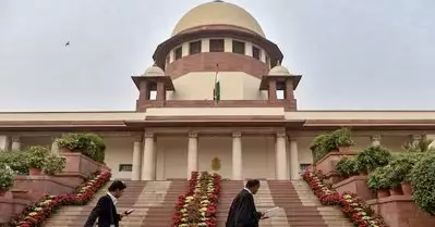 എല്ലാ ക്ഷേത്രങ്ങളിലും എല്ലാവര്‍ക്കും പ്രവേശനം വേണം; അല്ലെങ്കില്‍ മതവും സമൂഹവും വിഭജിക്കപ്പെടും: സുപ്രീംകോടതി